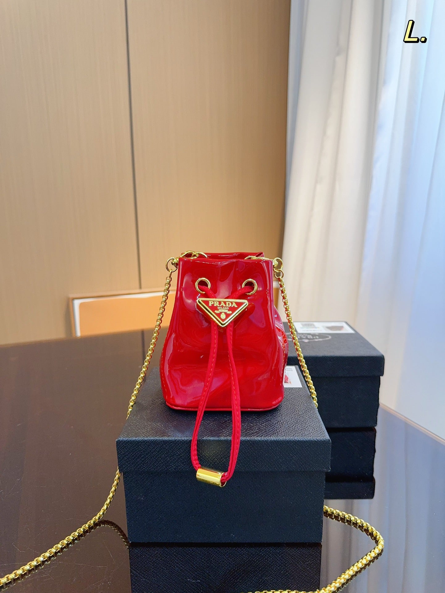PRADA-525