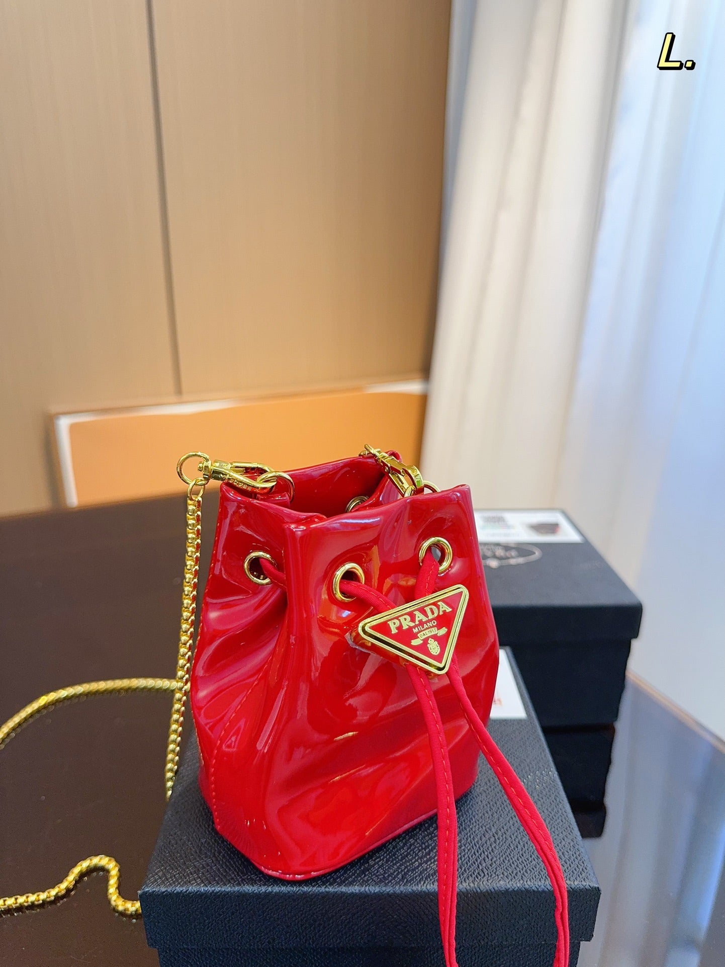 PRADA-525