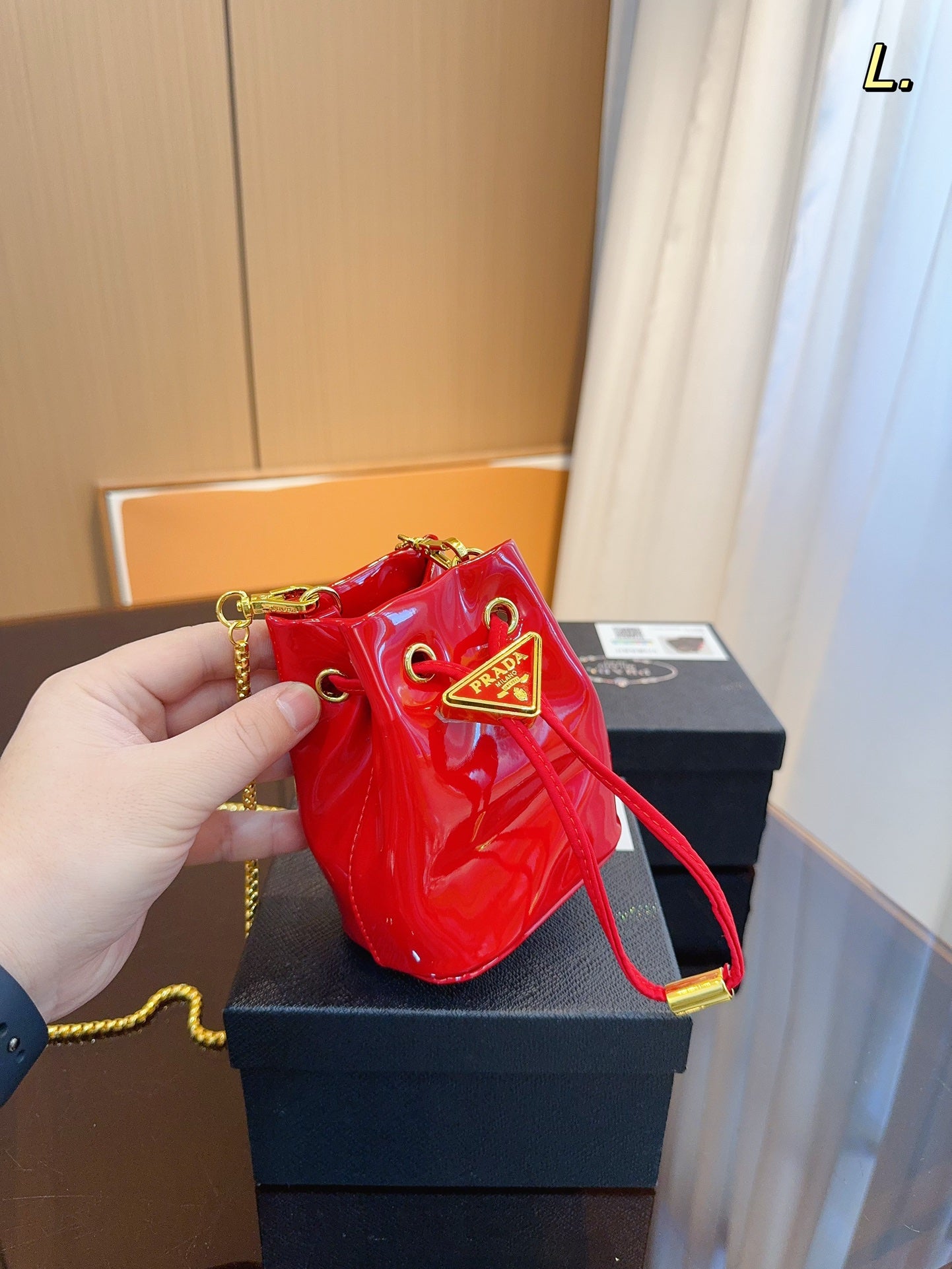 PRADA-525