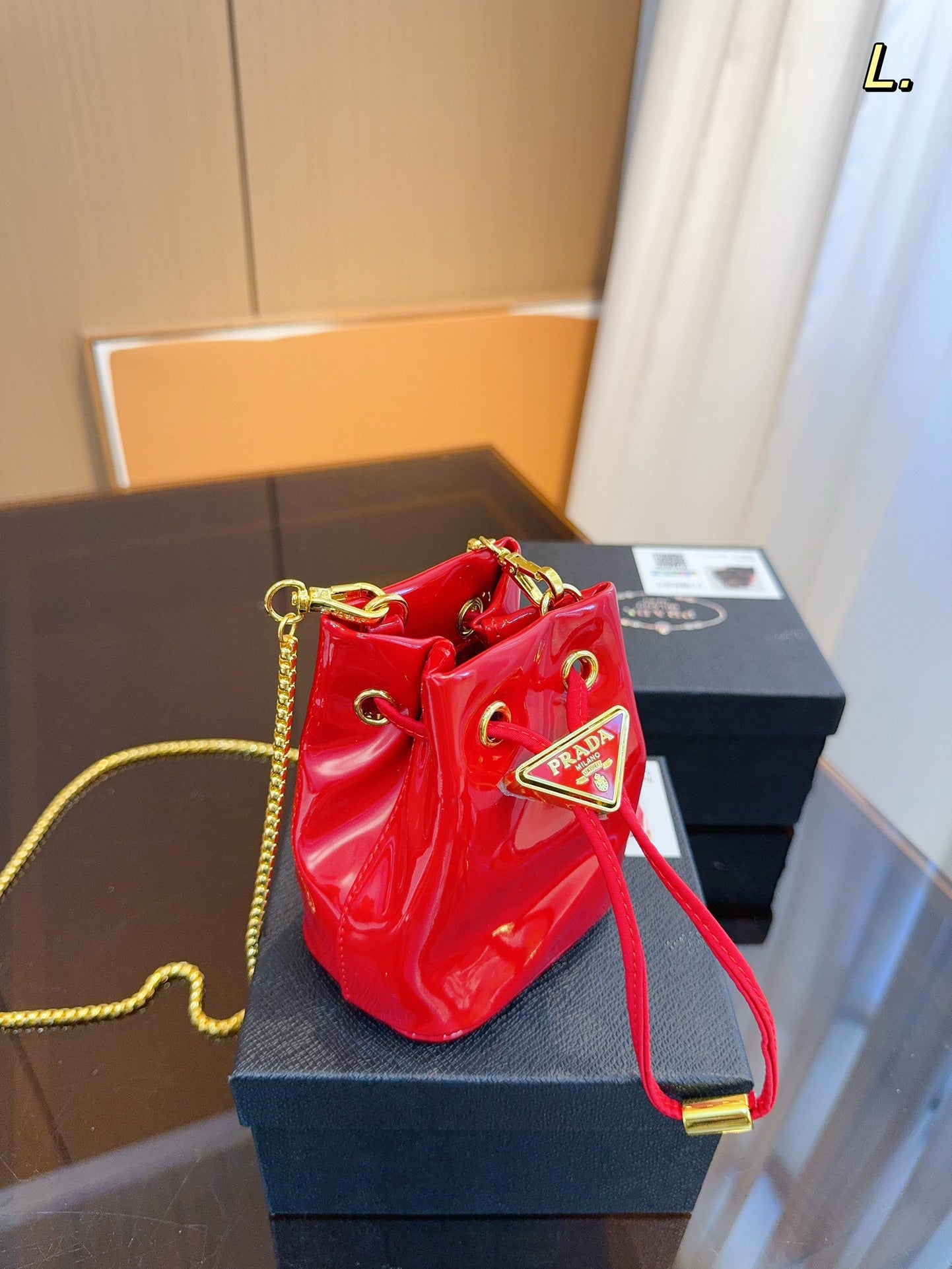 PRADA-525