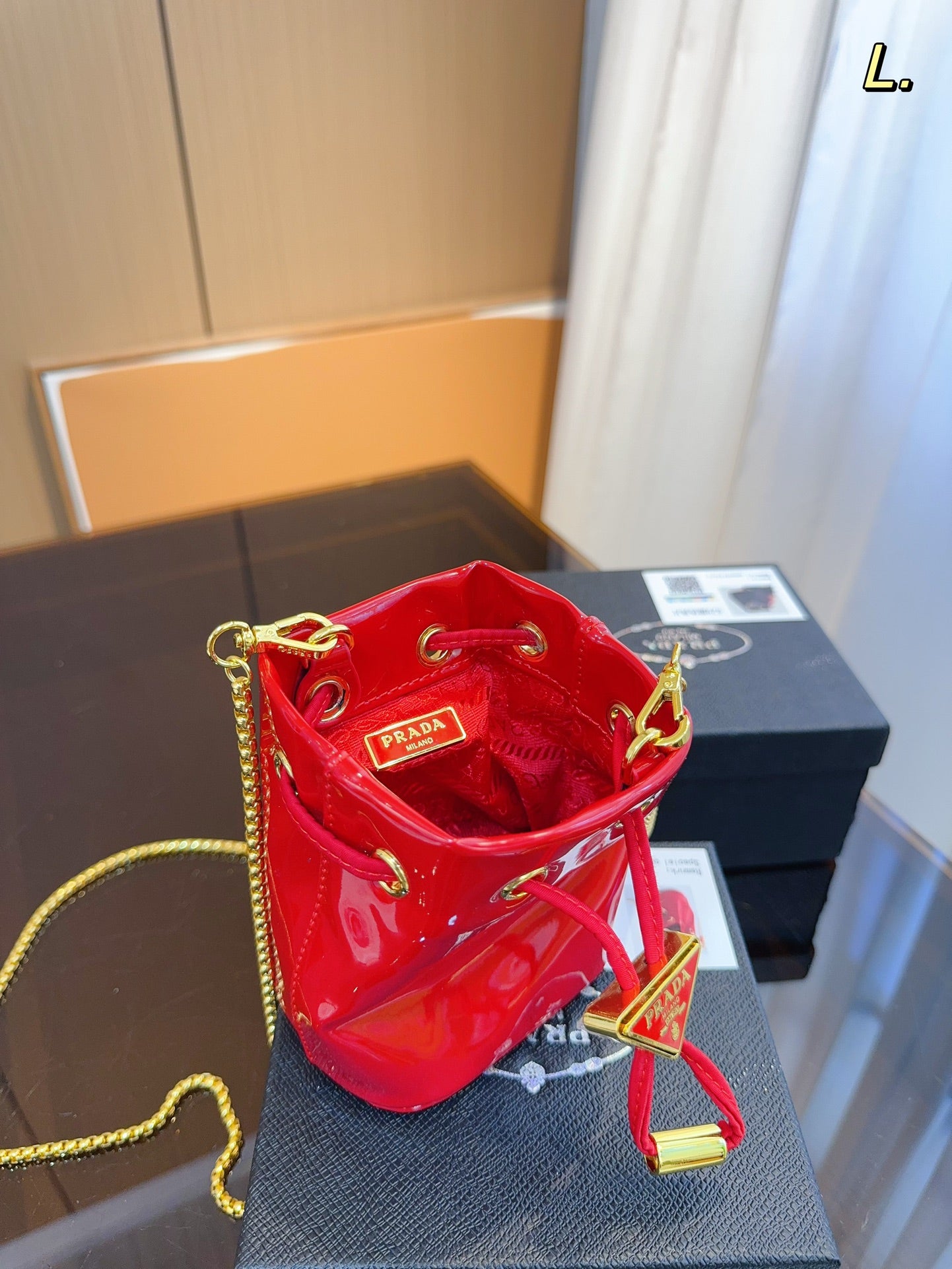 PRADA-525