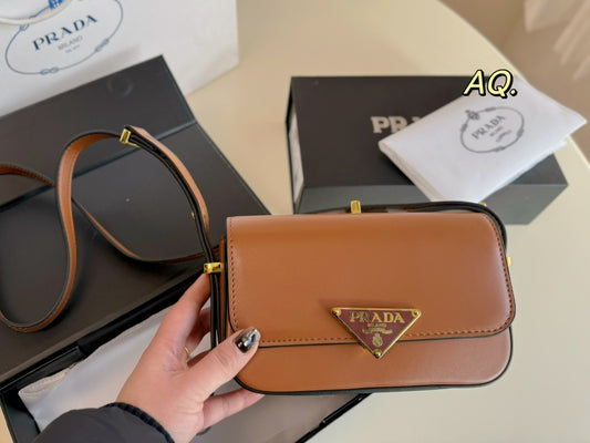 PRADA-572