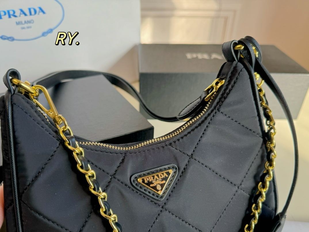 PRADA-533