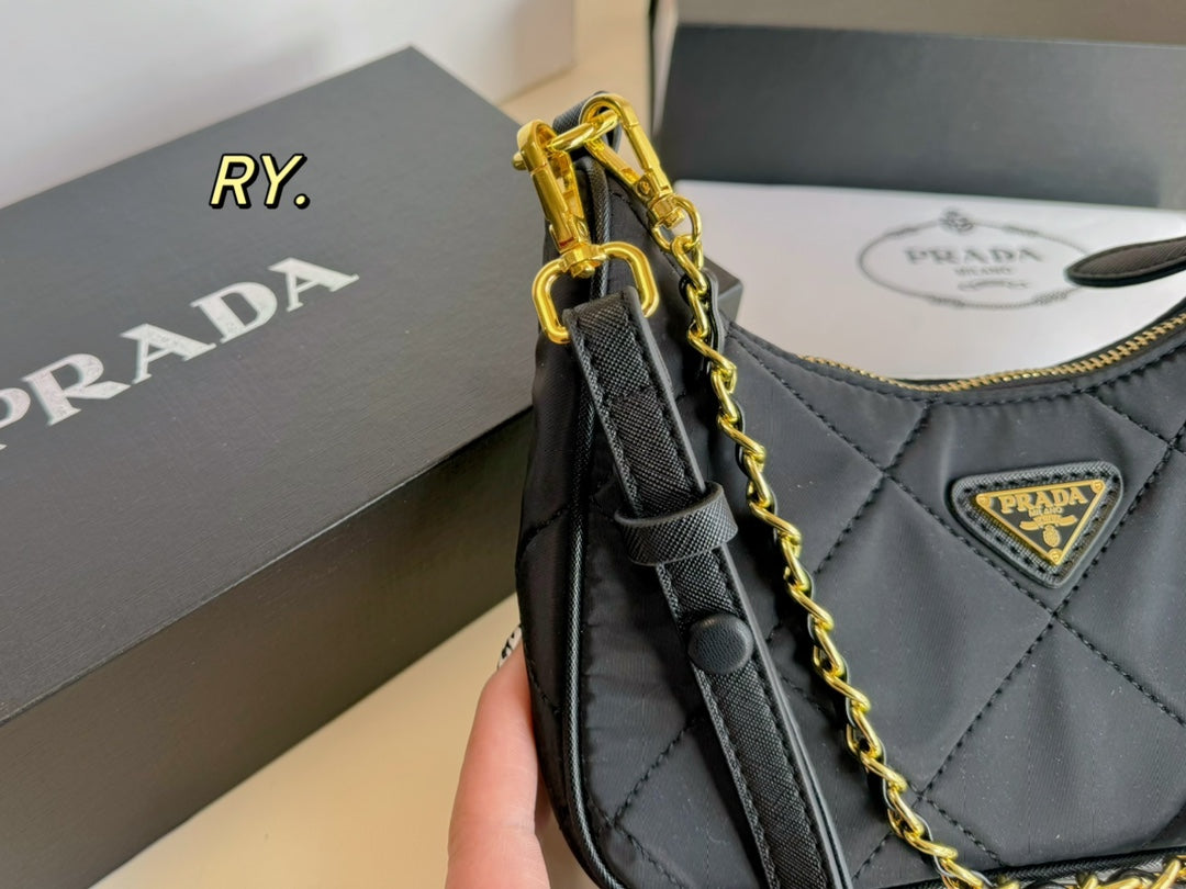 PRADA-533
