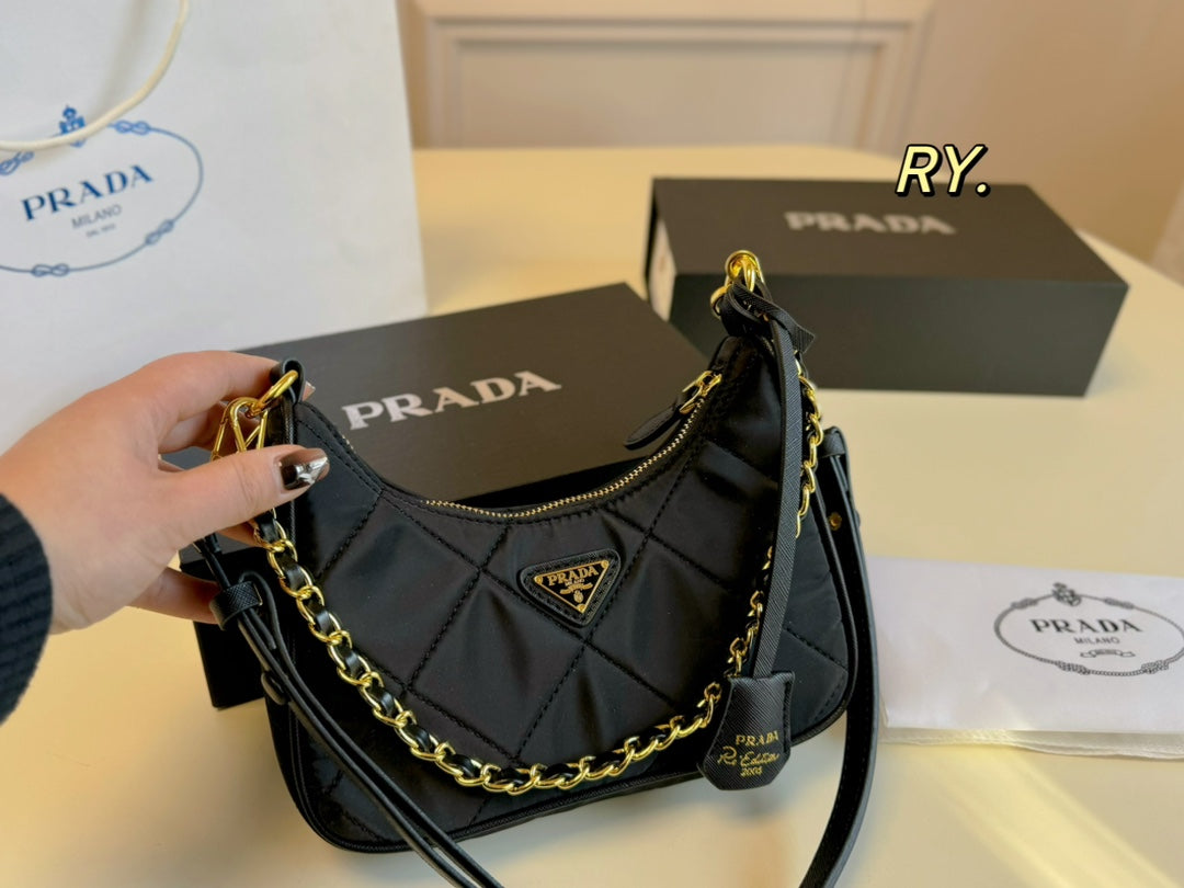 PRADA-533