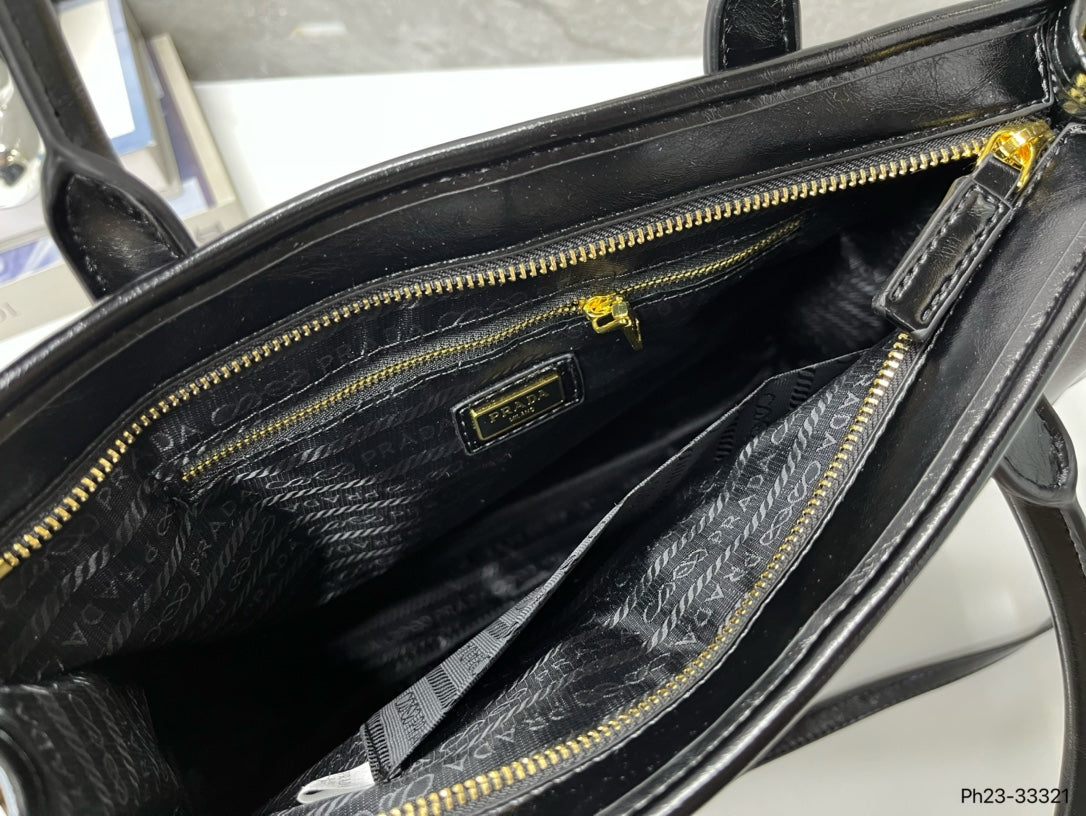 PRADA-721