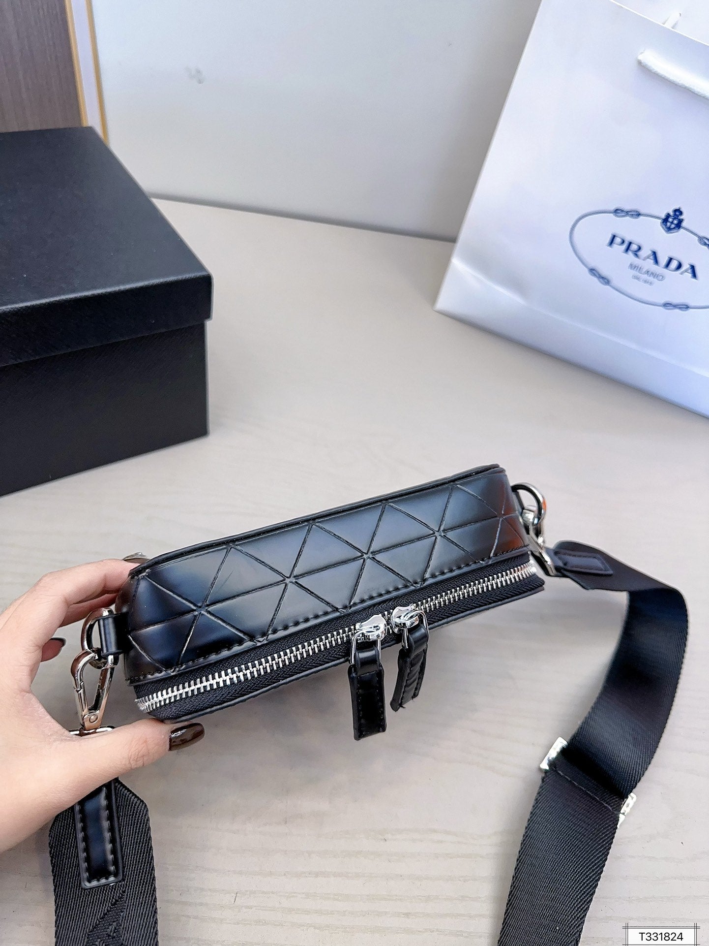 PRADA-644