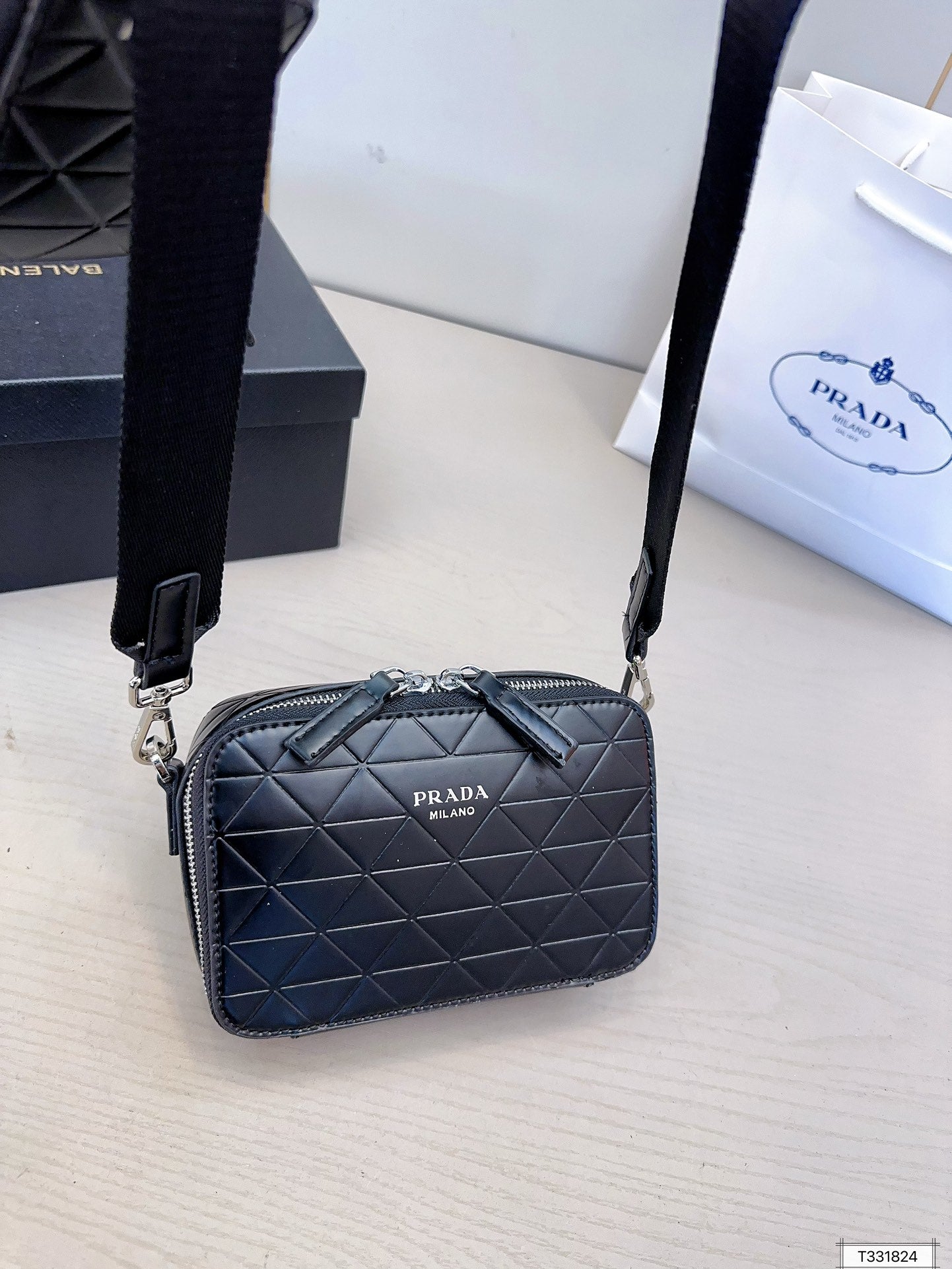 PRADA-644