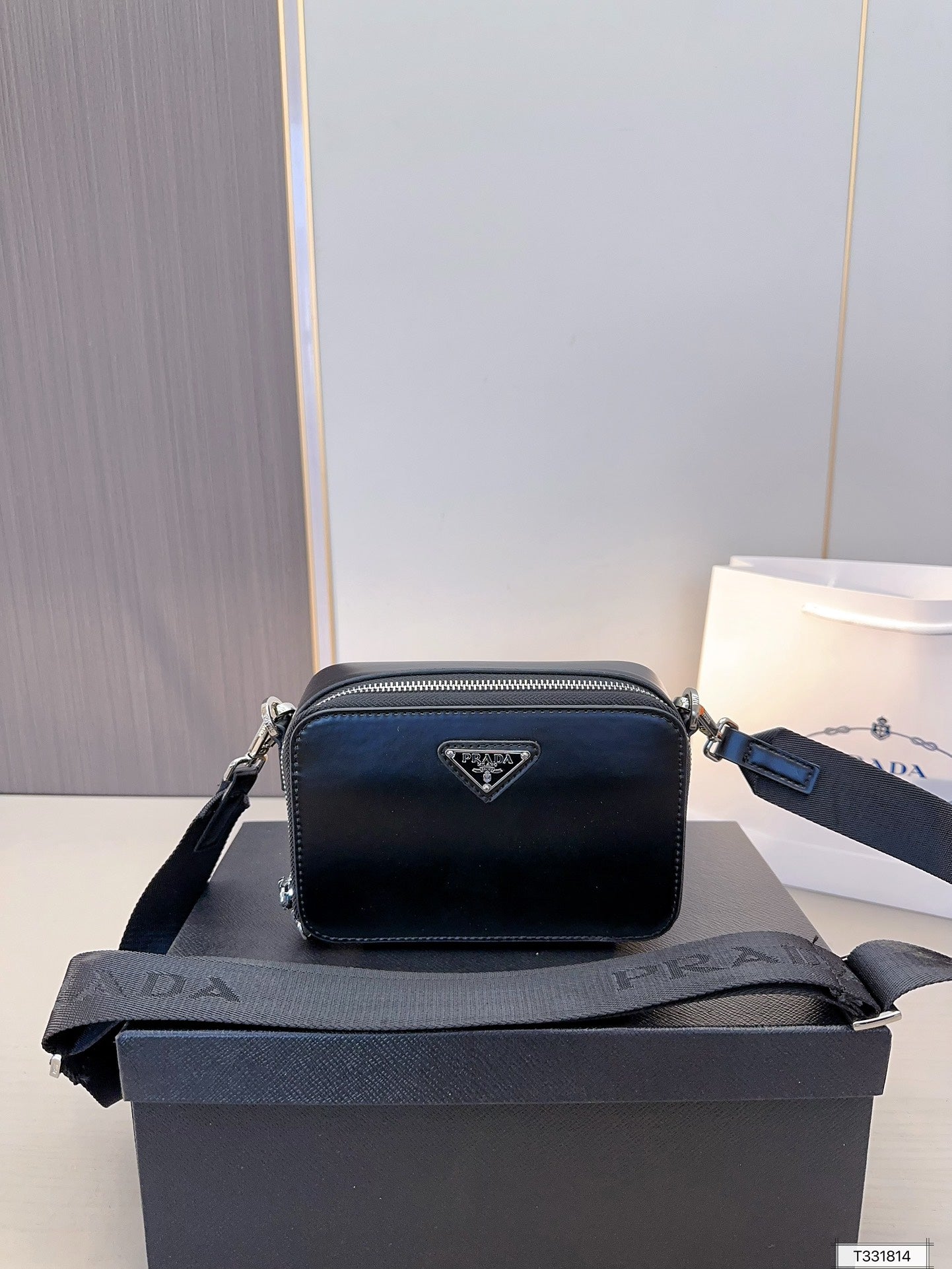 PRADA-597