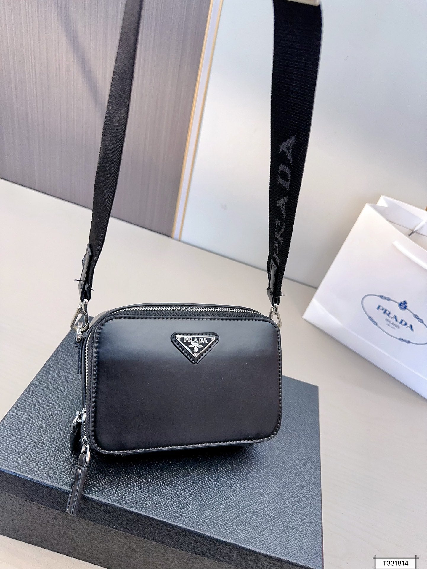 PRADA-597