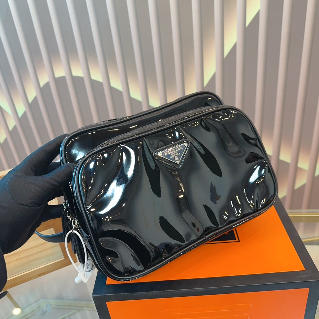 PRADA-606