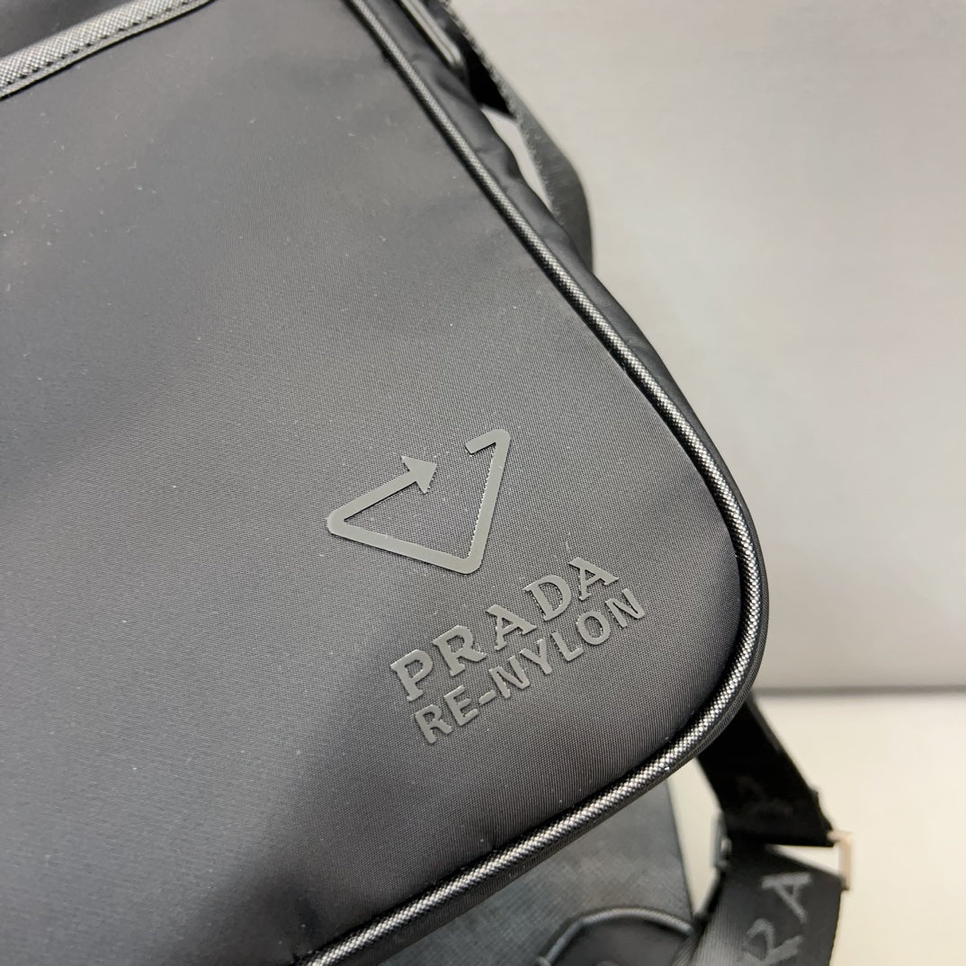 PRADA-605