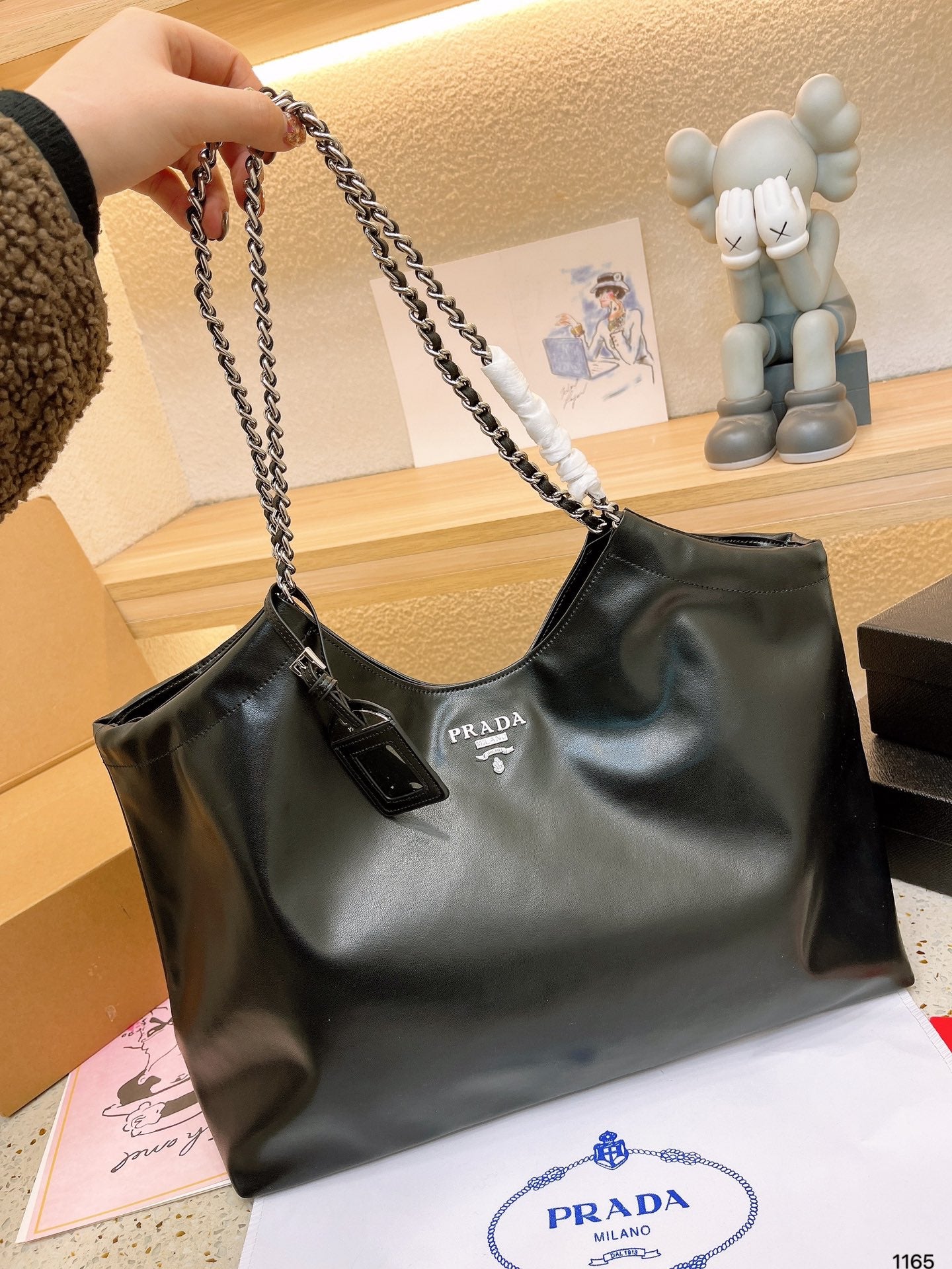 PRADA-691