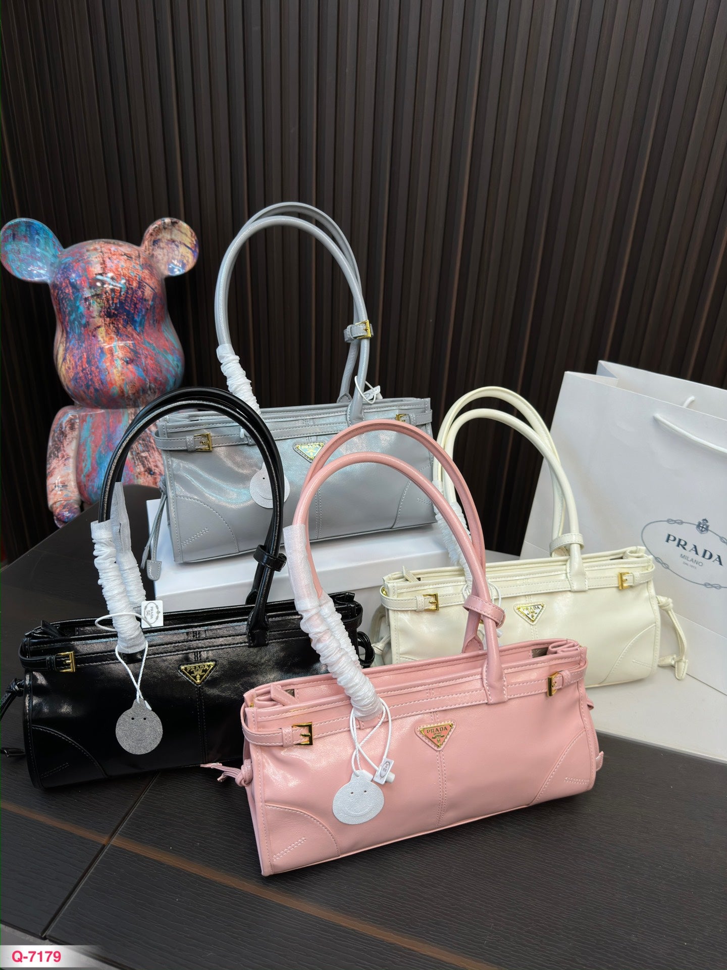 PRADA-754