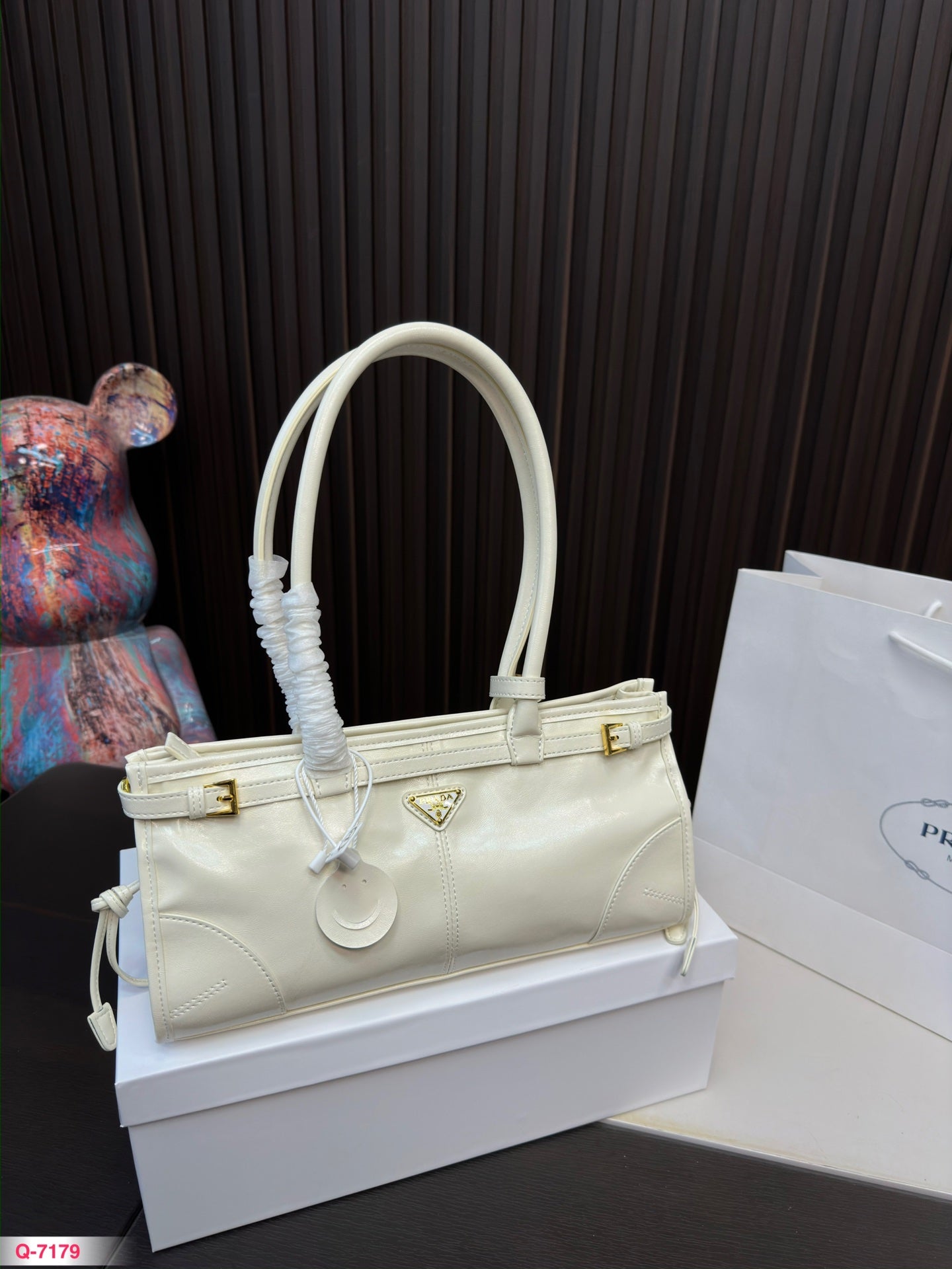 PRADA-754