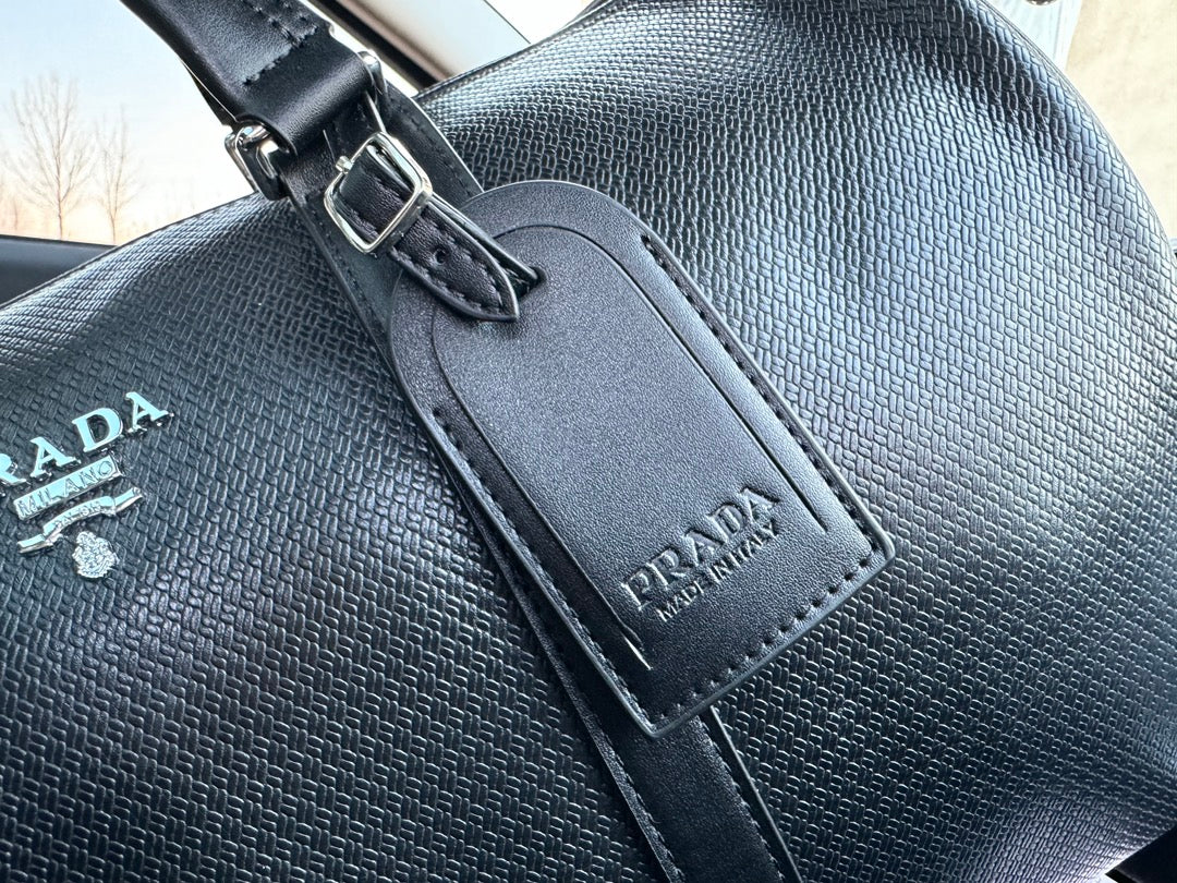 PRADA-717