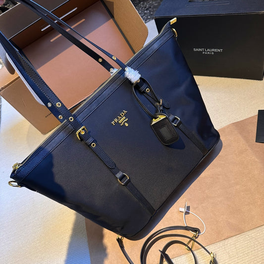 PRADA-568