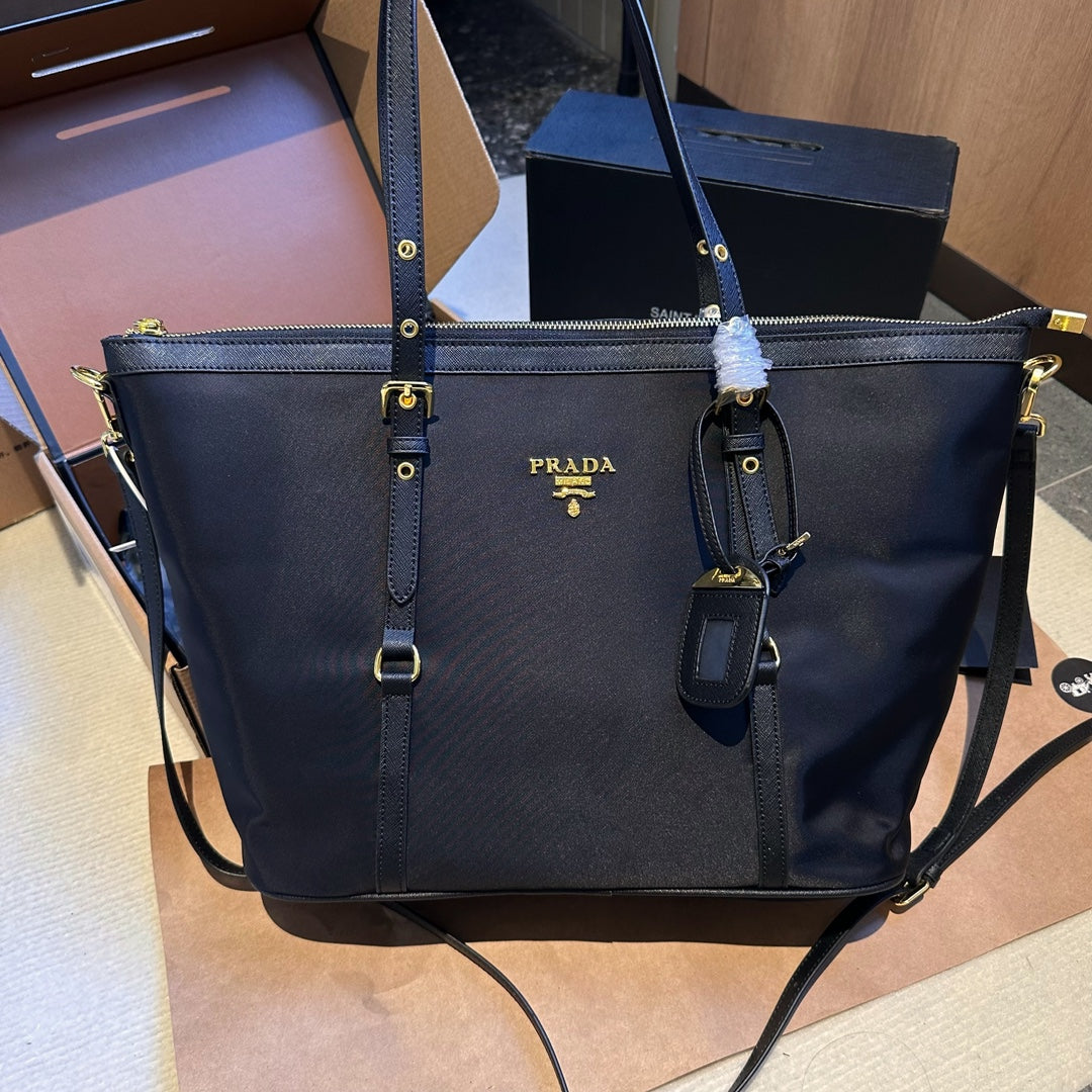 PRADA-568