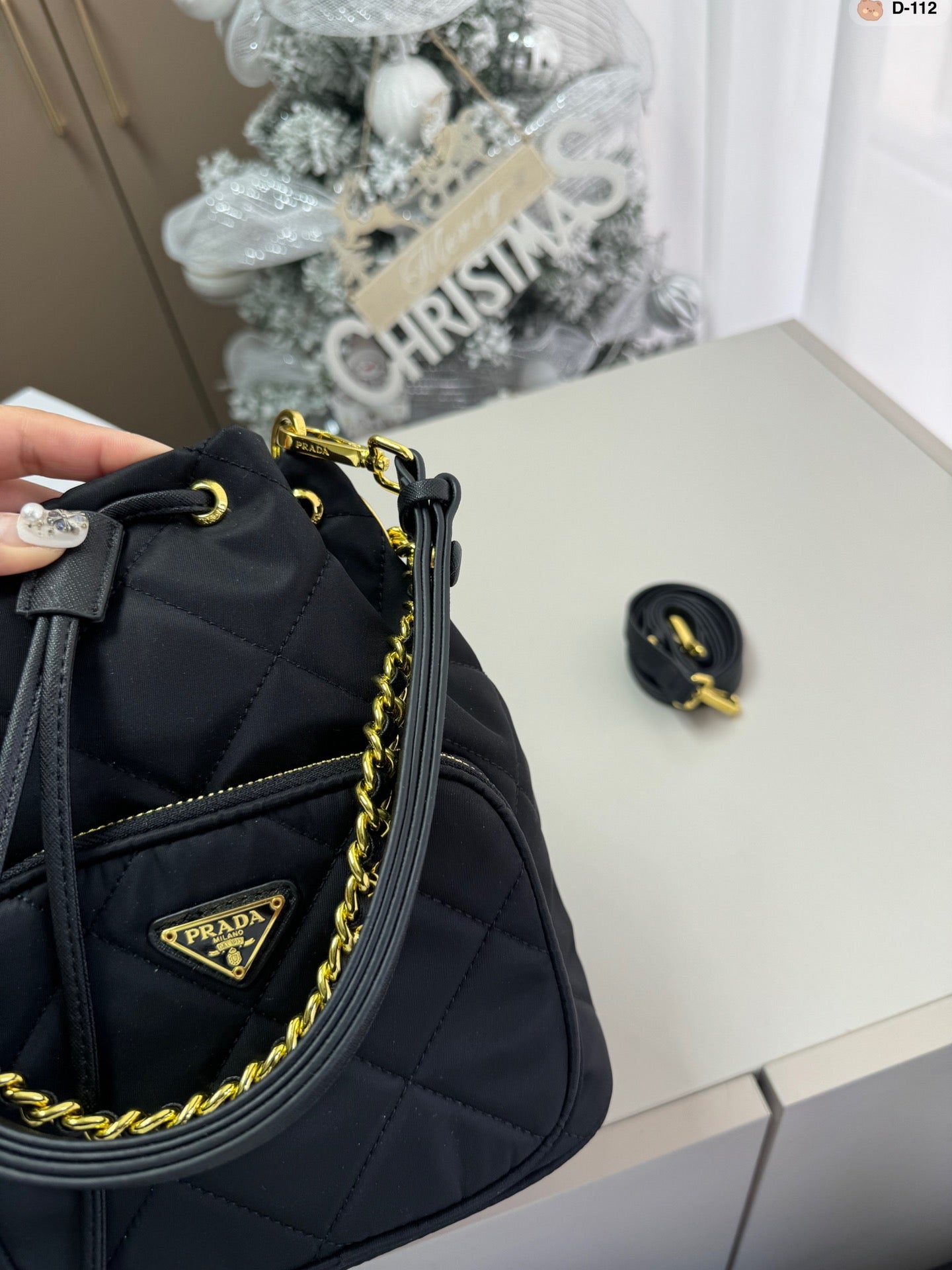 PRADA-696