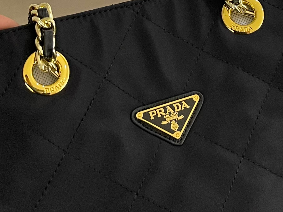 PRADA-632