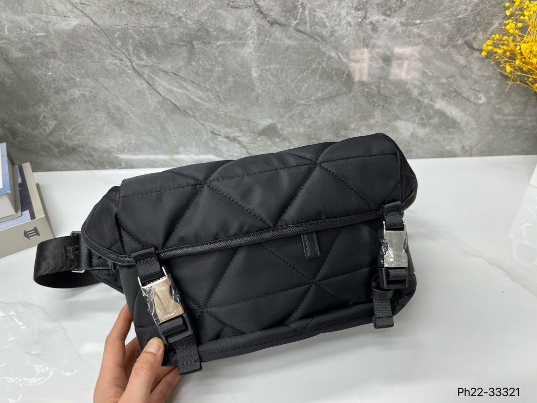 PRADA-711