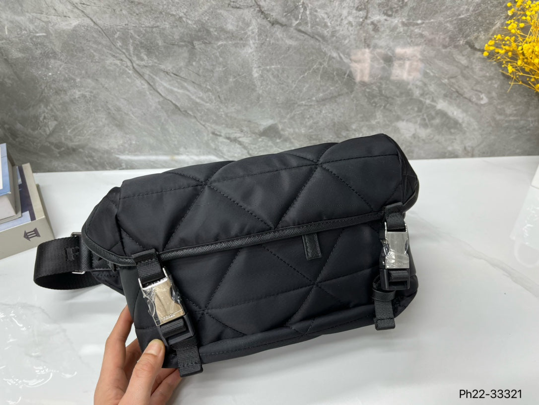 PRADA-711