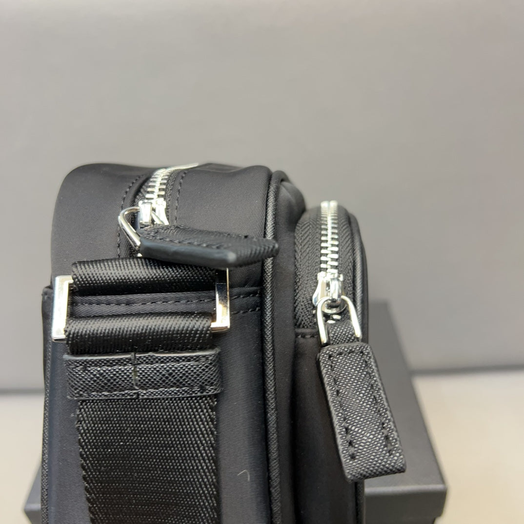 PRADA-588