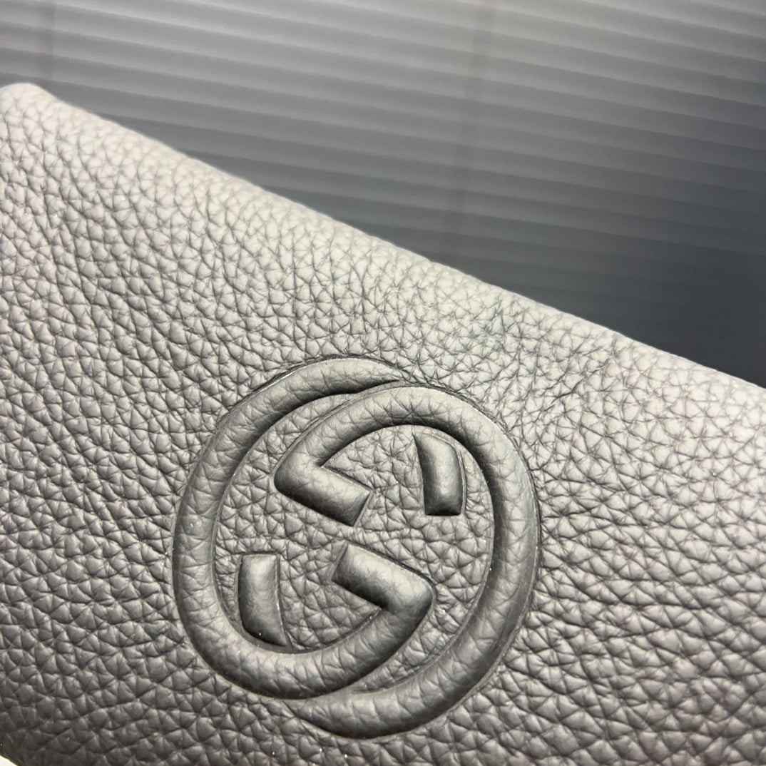 PRADA-504