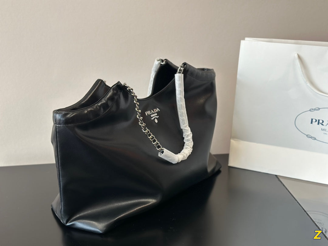 PRADA-722