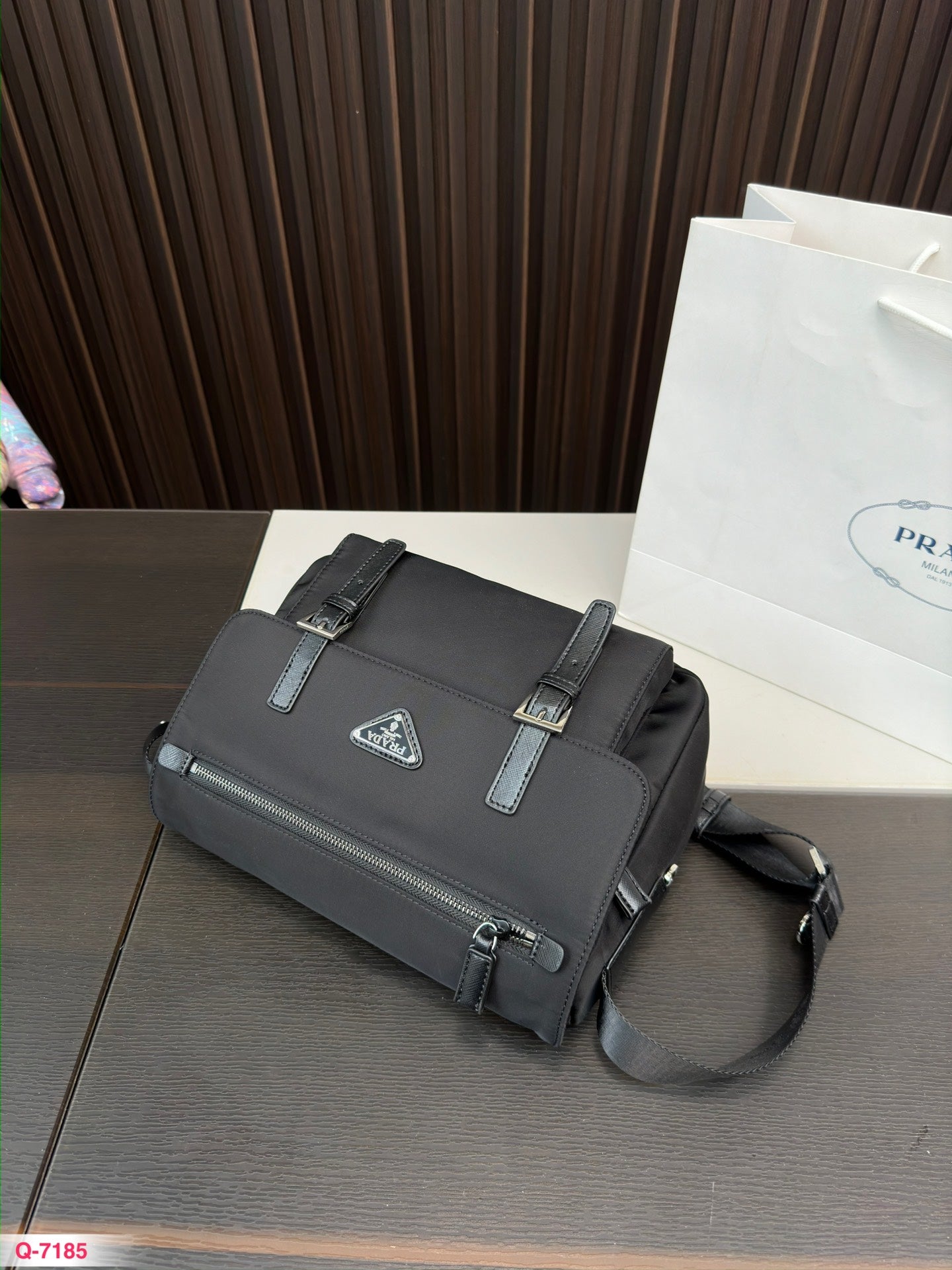 PRADA-688
