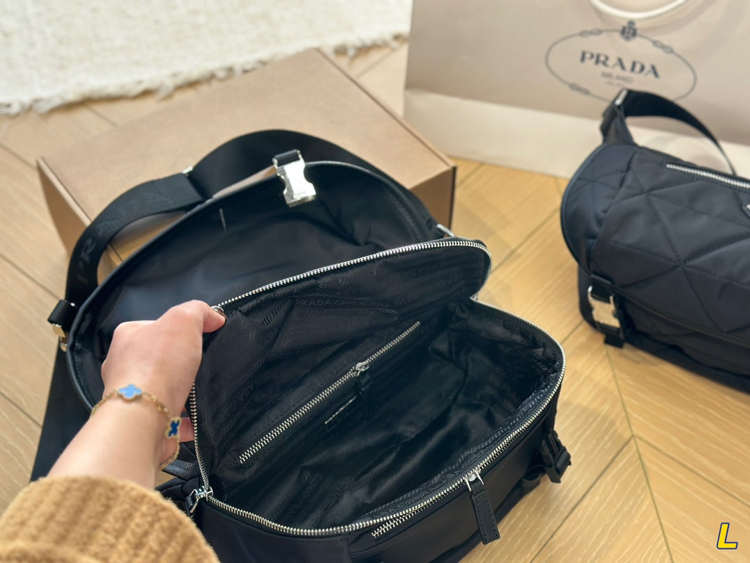 PRADA-699