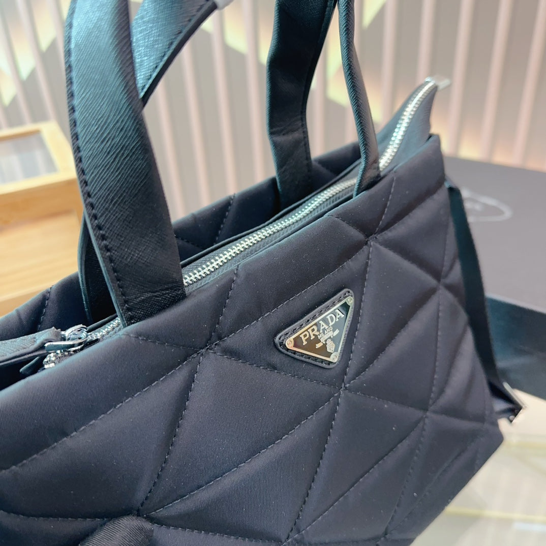 PRADA-580