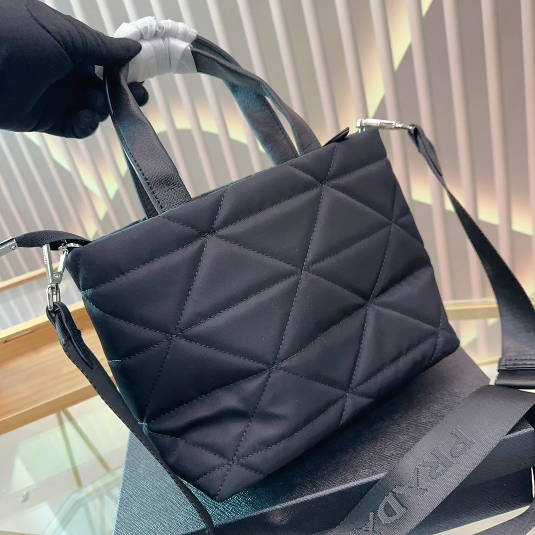 PRADA-580