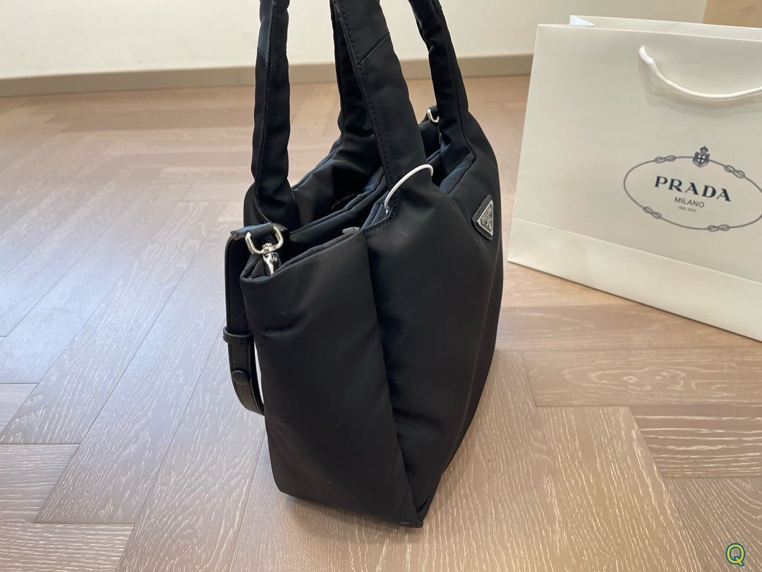 PRADA-744