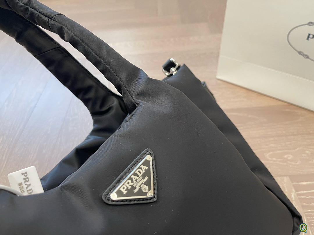 PRADA-744