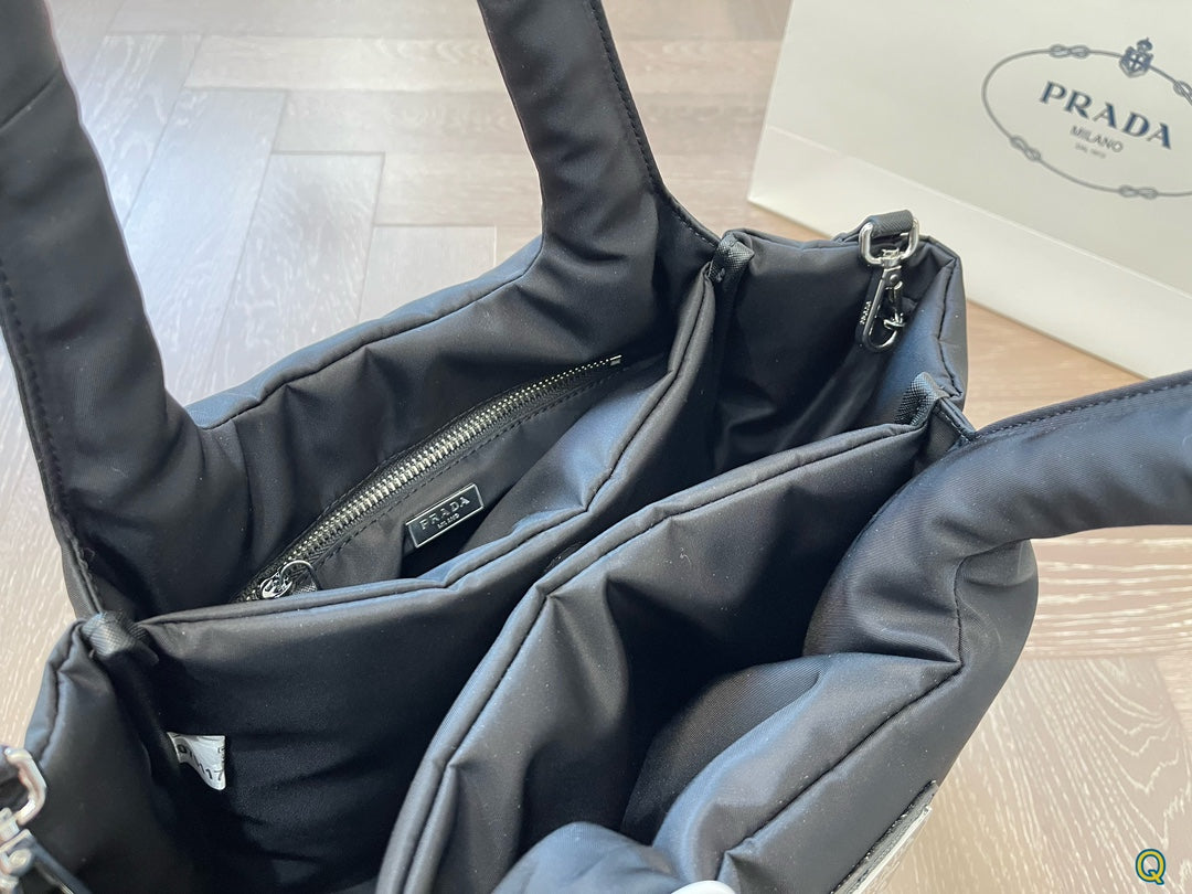 PRADA-744