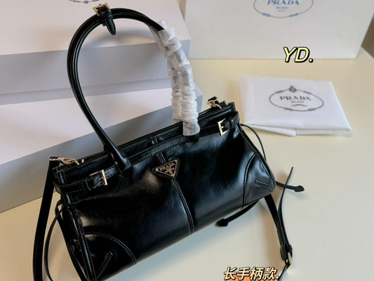 PRADA-702