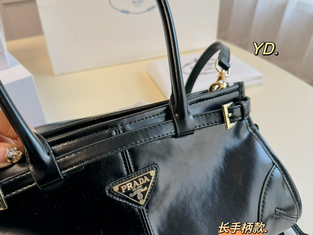 PRADA-702