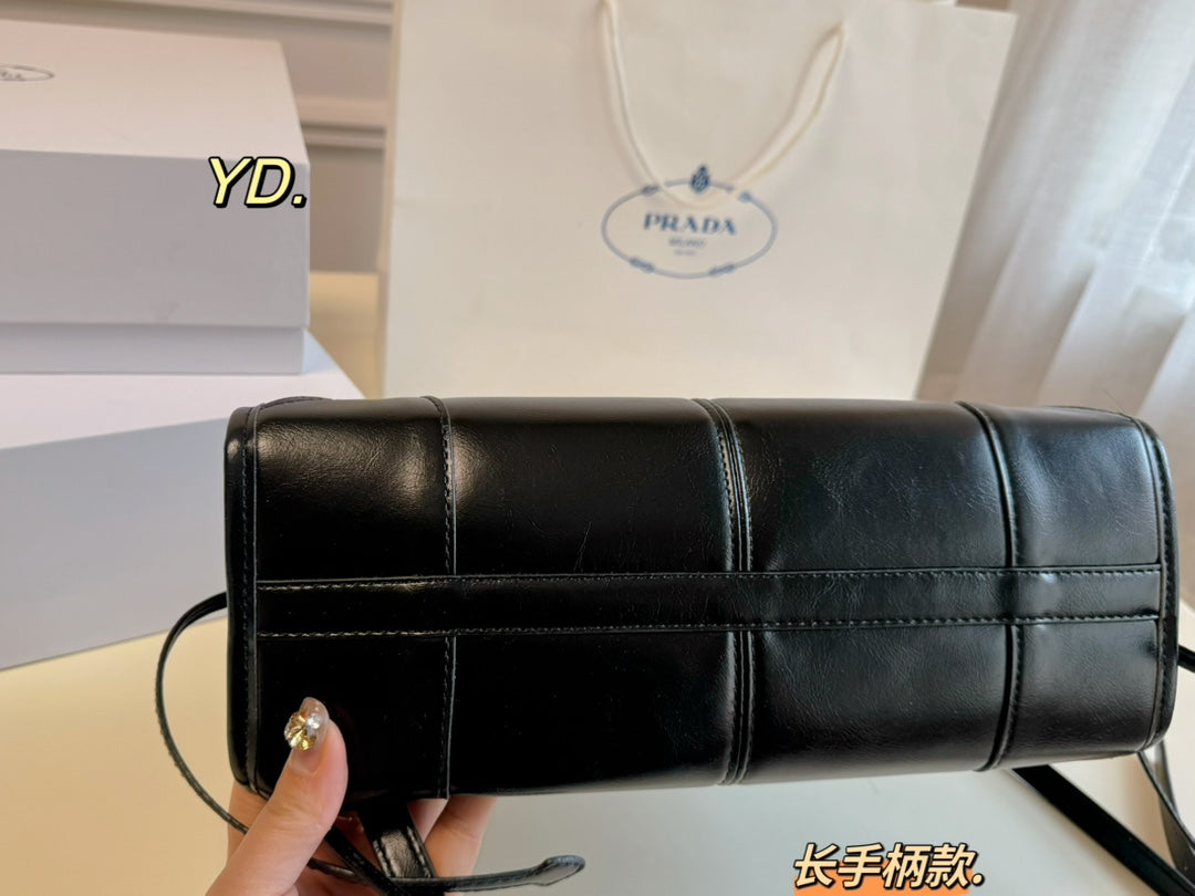 PRADA-702