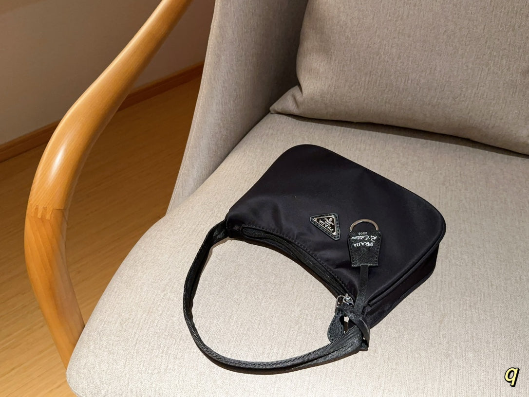 PRADA-502