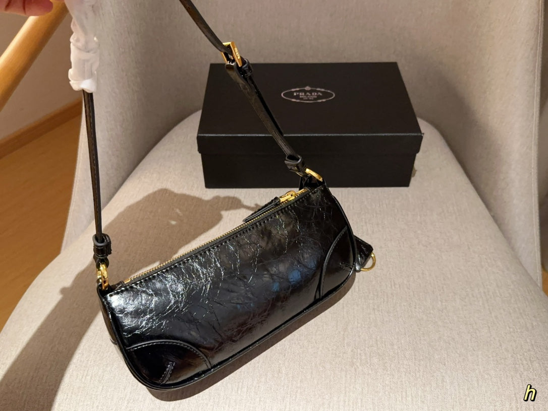 PRADA-558