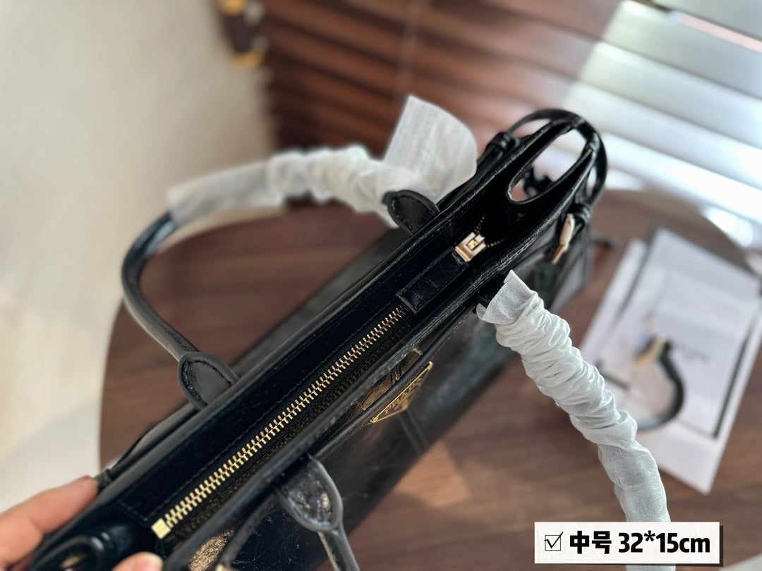 PRADA-665