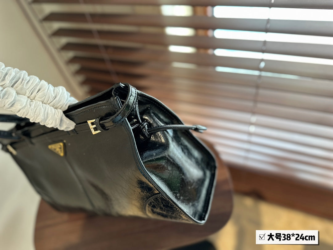 PRADA-692