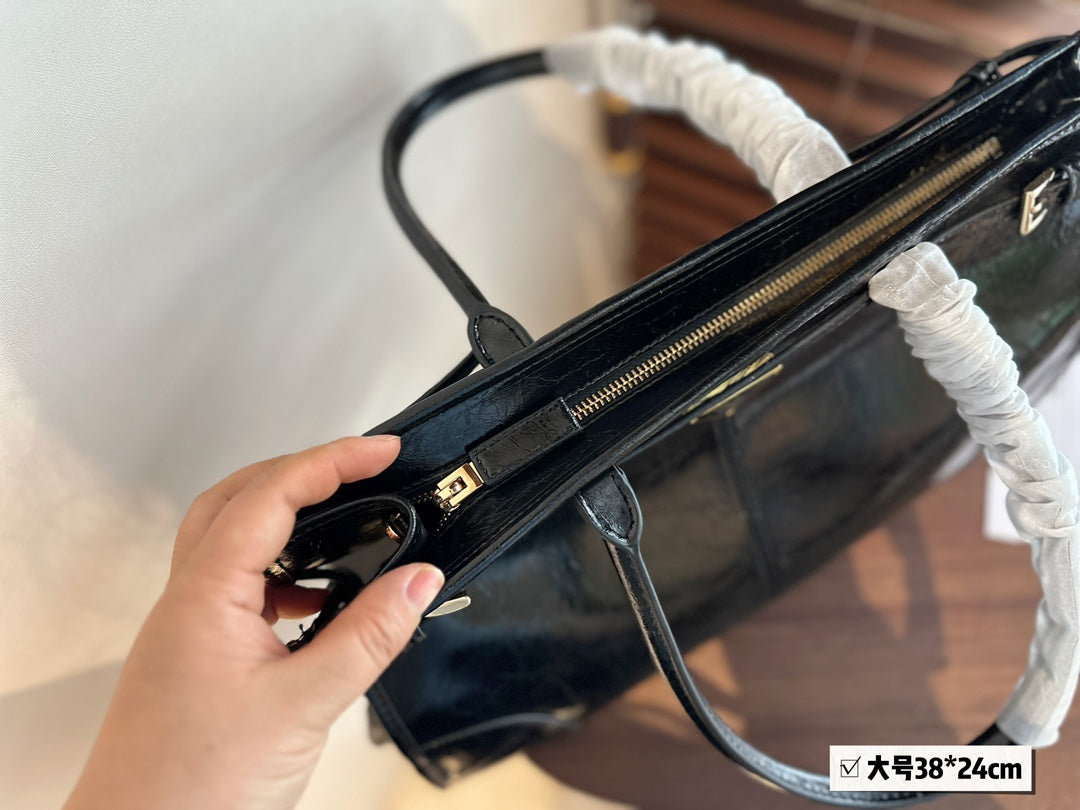 PRADA-692
