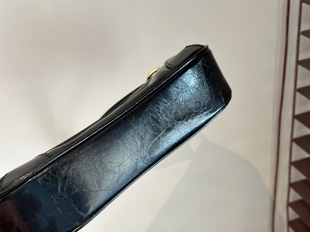 PRADA-559