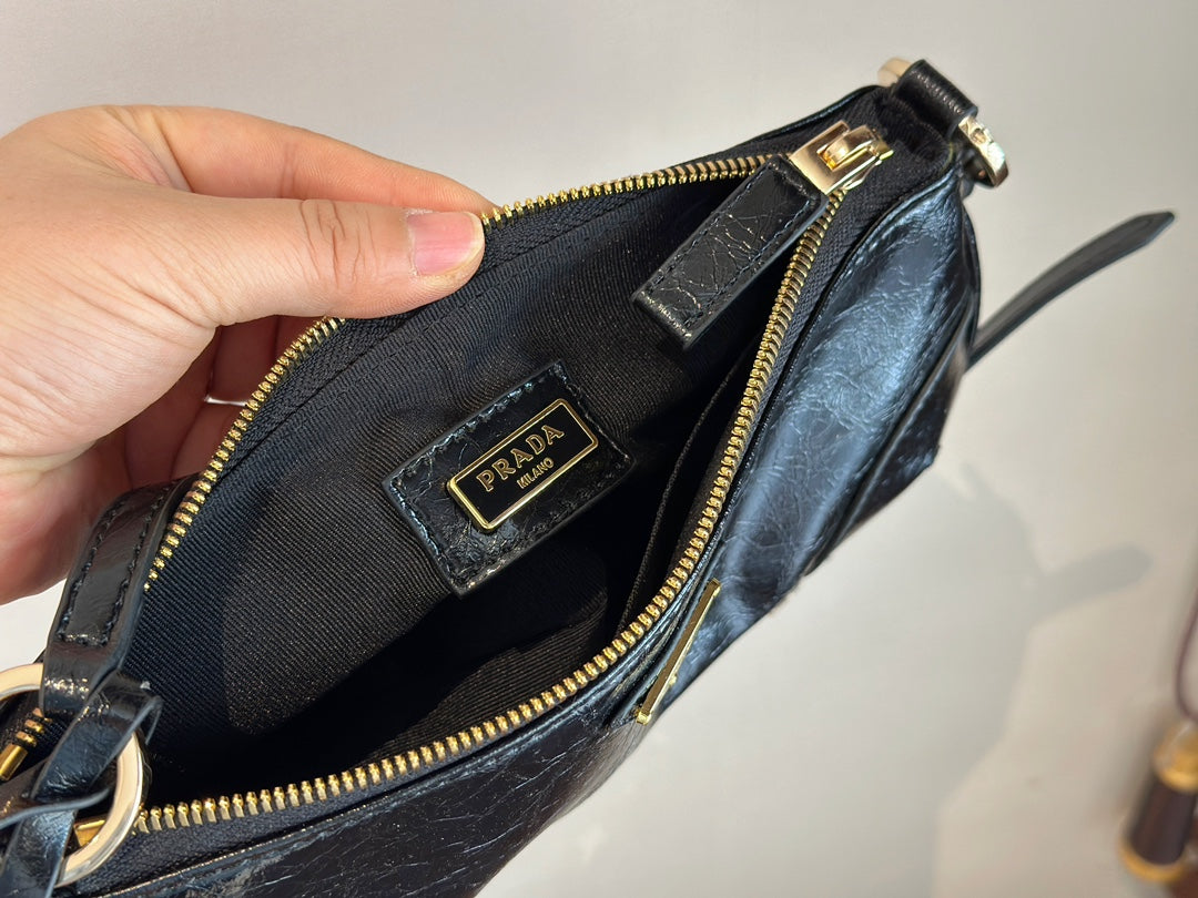 PRADA-559