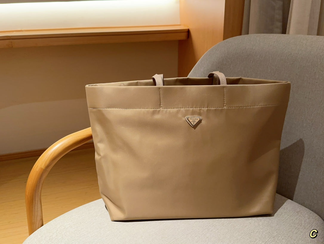 PRADA-537