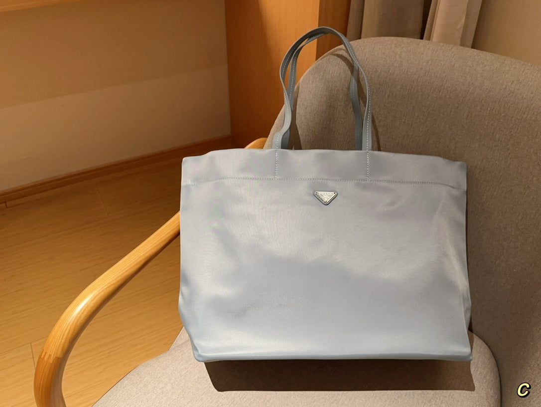 PRADA-542