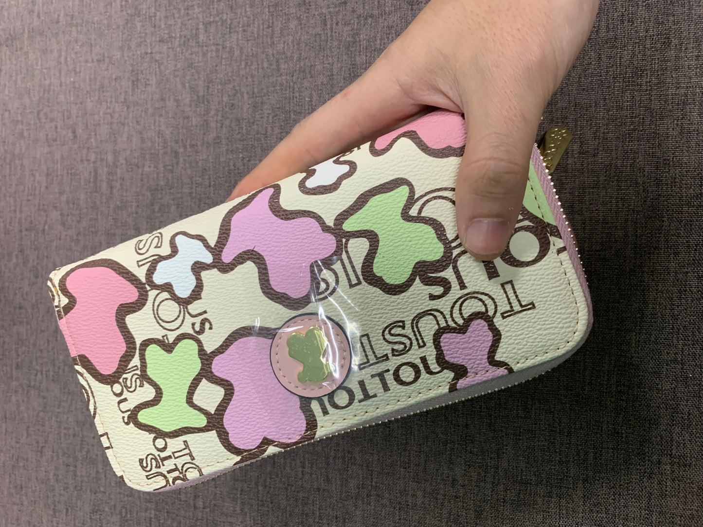 TO-BAG041