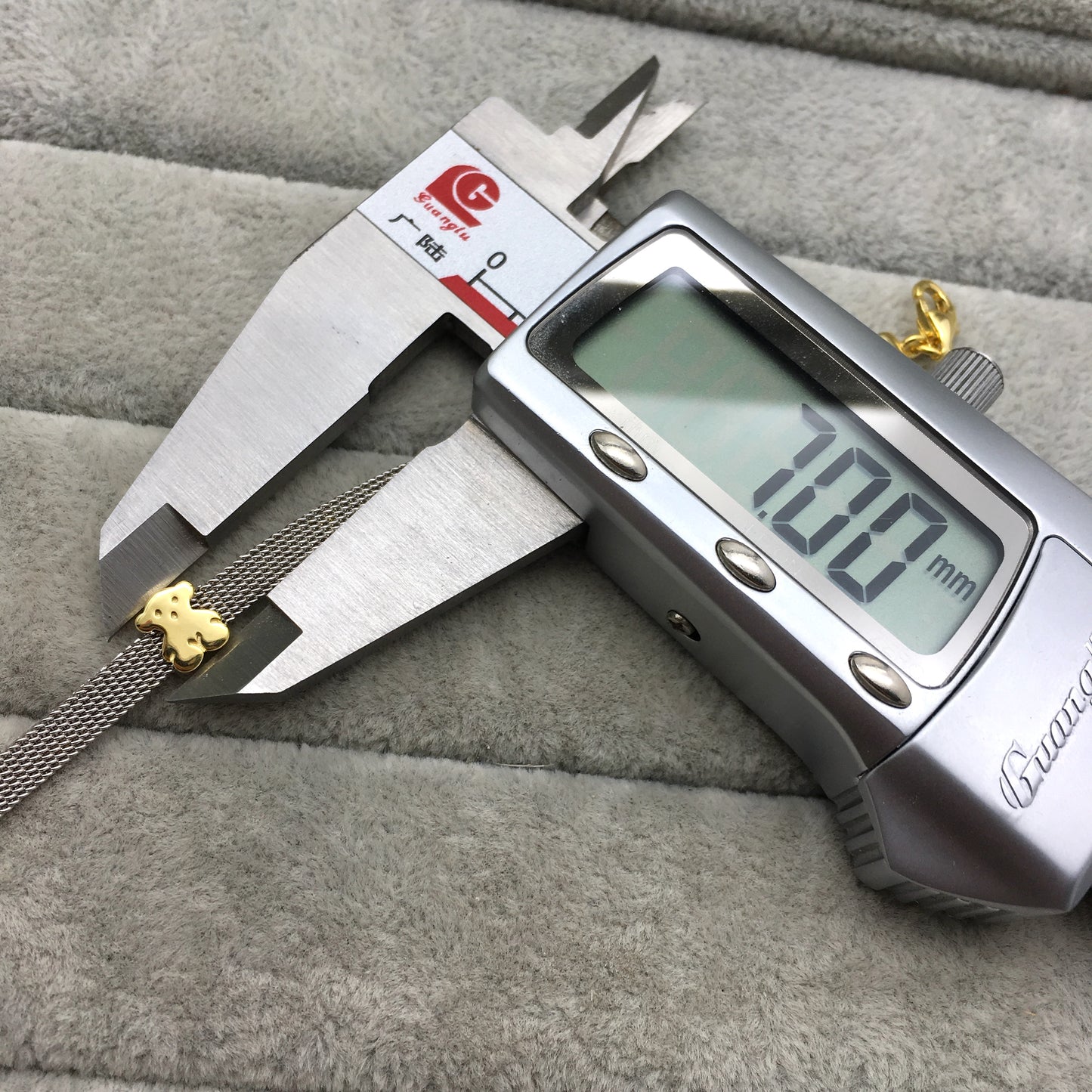 613101060